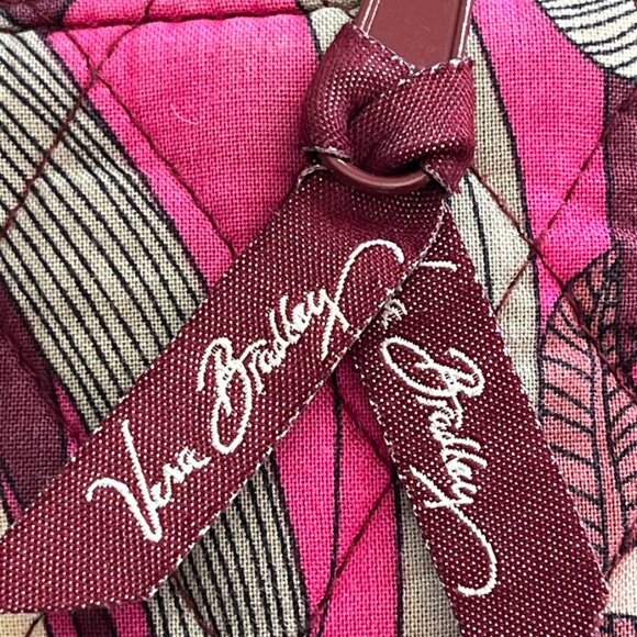 Vera Bradley Quilted Zip Around Wristlet Wallet Floral Pink - Picture 8 of 16